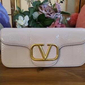 Valentino Garavani Locò shoulder bag Authentic